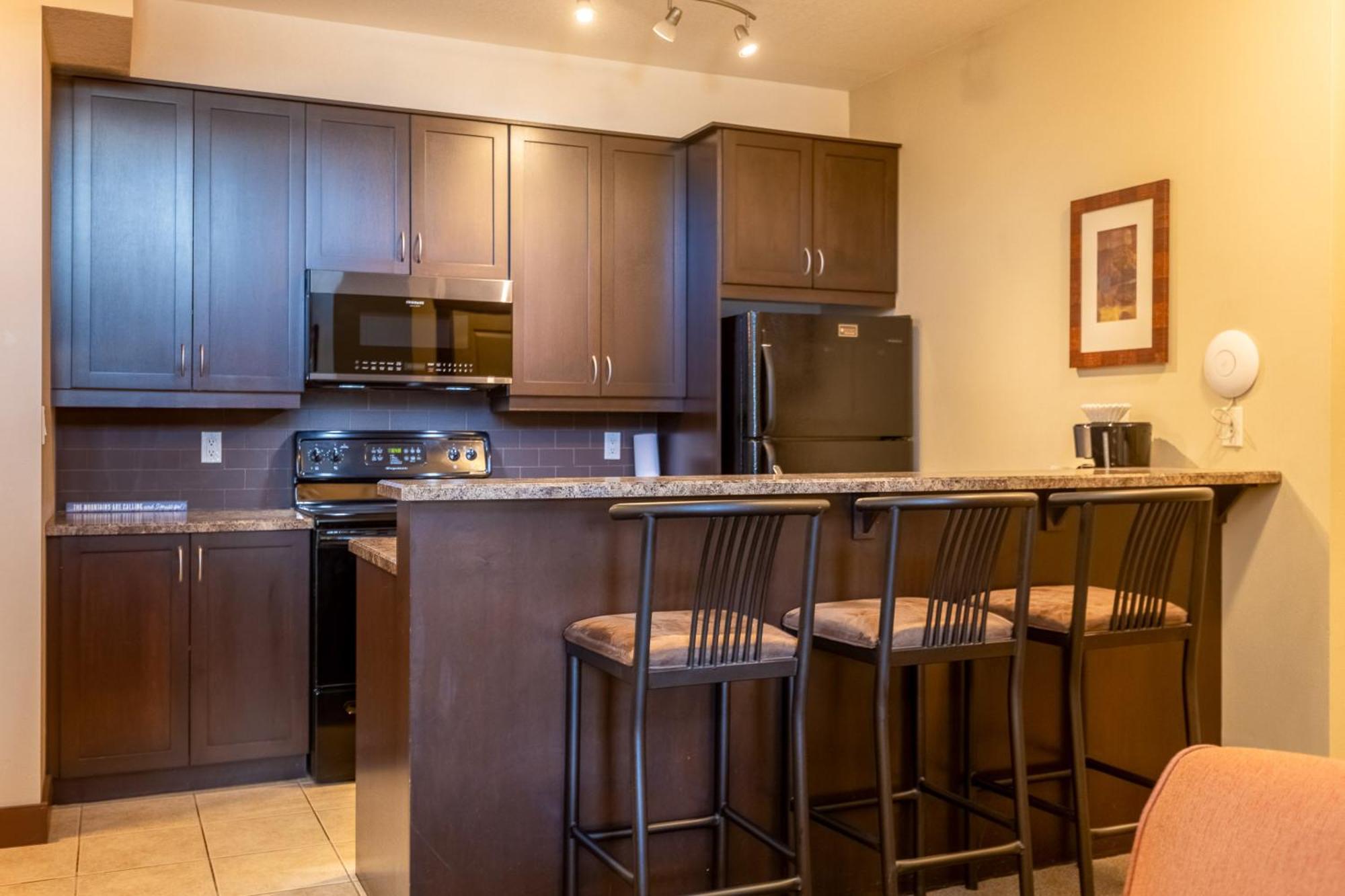 Silver Rock Condominiums By Fernie Central Reservations 外观 照片