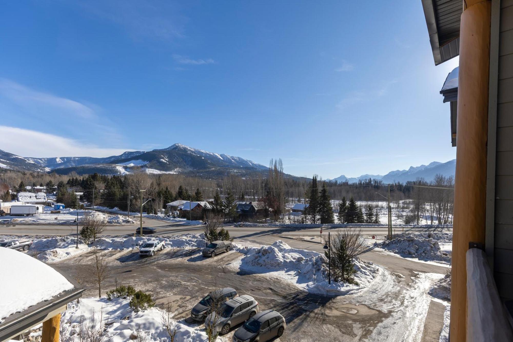Silver Rock Condominiums By Fernie Central Reservations 外观 照片